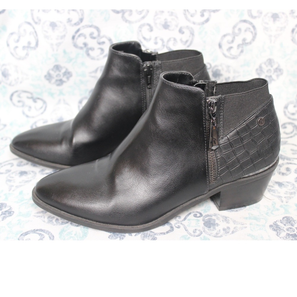 Simply Vera Vera Wang Black Faux Croc Ankle‎ Booties Side Zip Women's Size 7.5